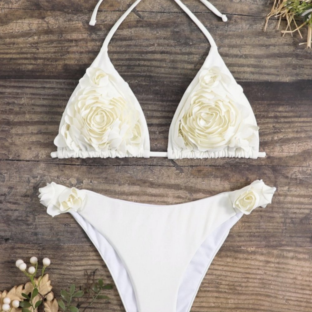 Trending now floral detail tie neck bikini white - Picture 4 of 7